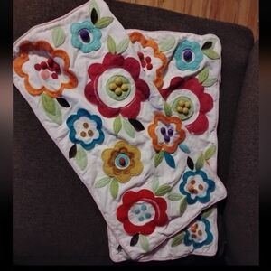 2#Pottery Barn Teen Multicolor Floral Pillow Covers